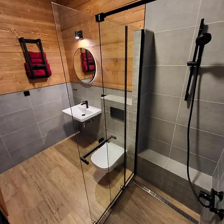 Hillview Jasna ديمانوفْشكا دولِنا