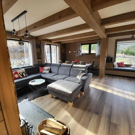 Hillview Jasna Chalet