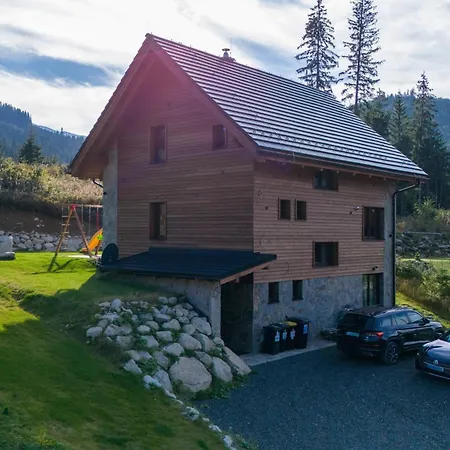 Hillview Jasna *