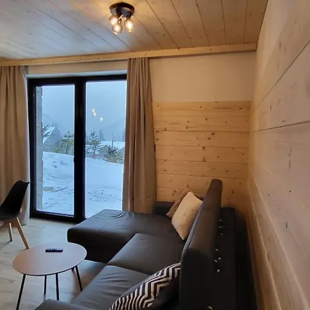 Alpstuga Hillview Jasna *
